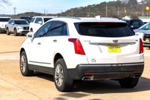 2017 Cadillac XT5 Luxury FWD