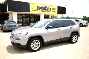 2016 Jeep Cherokee Sport