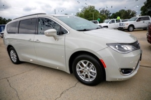 2020 Chrysler Pacifica Touring