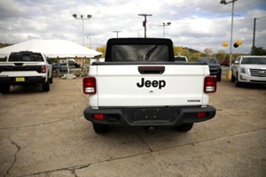 2021 Jeep Gladiator Sport S