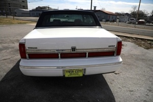 1996 Lincoln Town Car Signature