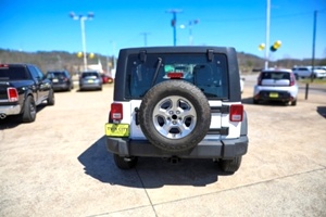 2013 Jeep Wrangler Unlimited Sport RHD