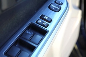 2012 Toyota Camry Hybrid LE