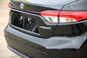 2022 Toyota Corolla Hybrid LE