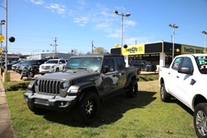 2020 Jeep Gladiator Sport