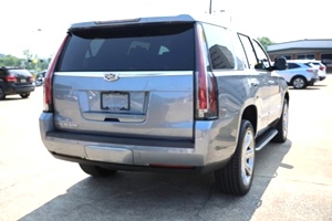 2018 Cadillac Escalade Luxury