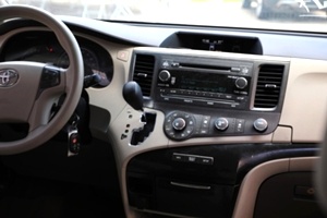 2011 Toyota Sienna LE