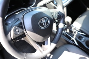 2022 Toyota Corolla Cross XLE