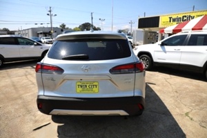 2022 Toyota Corolla Cross XLE