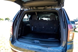 2022 Chevrolet Suburban LS