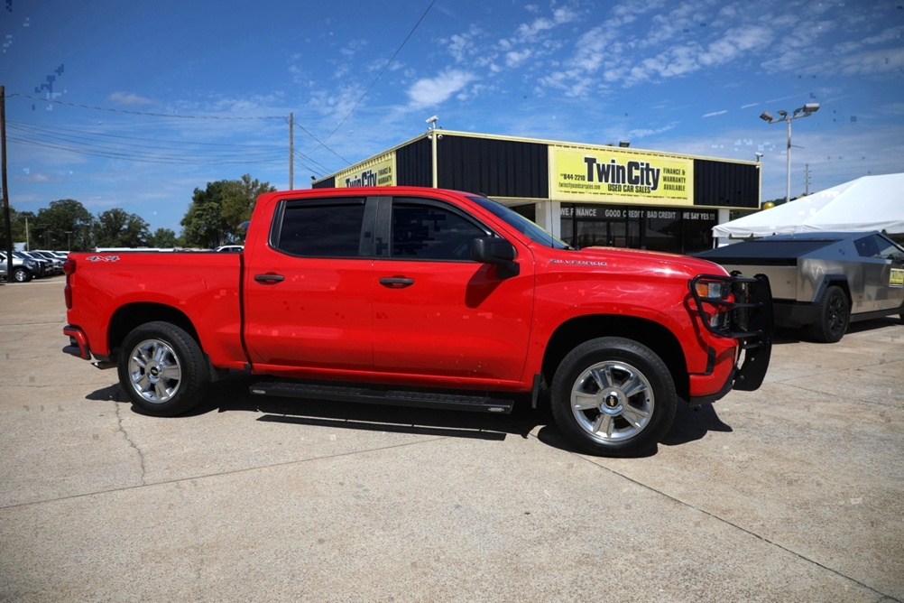 2021 Chevrolet Silverado 1500 Custom