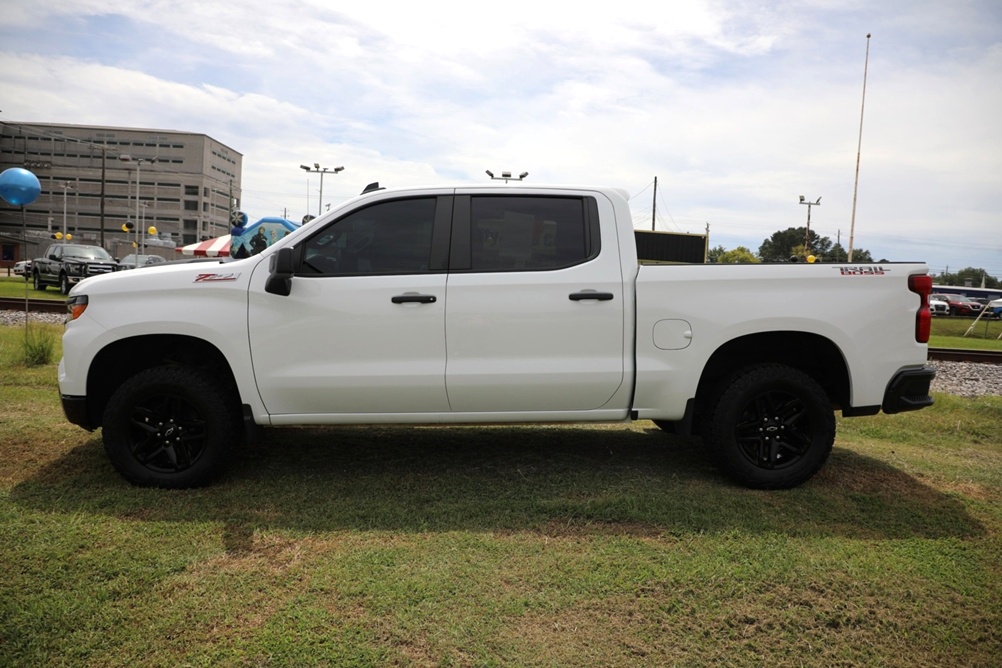2023 Chevrolet Silverado 1500 Custom Trail Boss